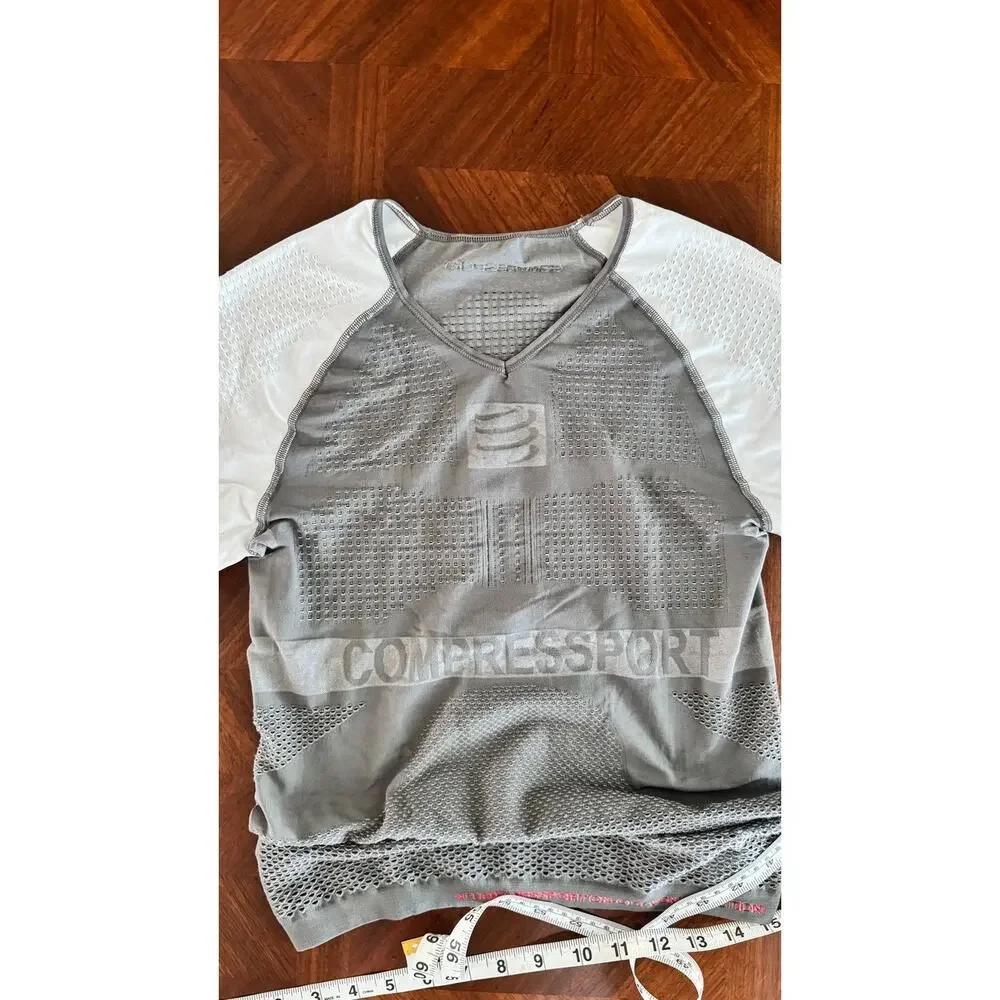 Compressport On/Off Ventilation Athletic Shirt Gray White Size Small XS
